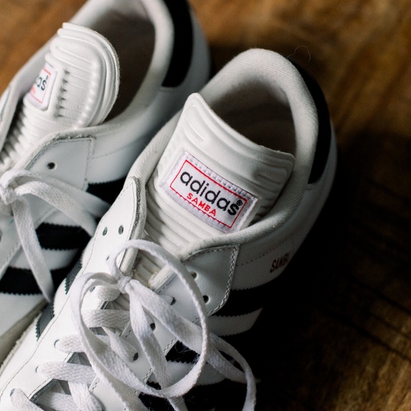 Adidas White Sambas - Black stripes - Men's size 8.5 - Women's size 9.5 - Picture 9 of 10